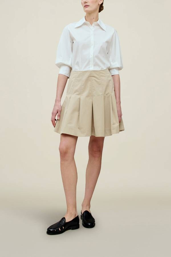 Kallmeyer Sutton Pleated Skirt In Oyster Xs
